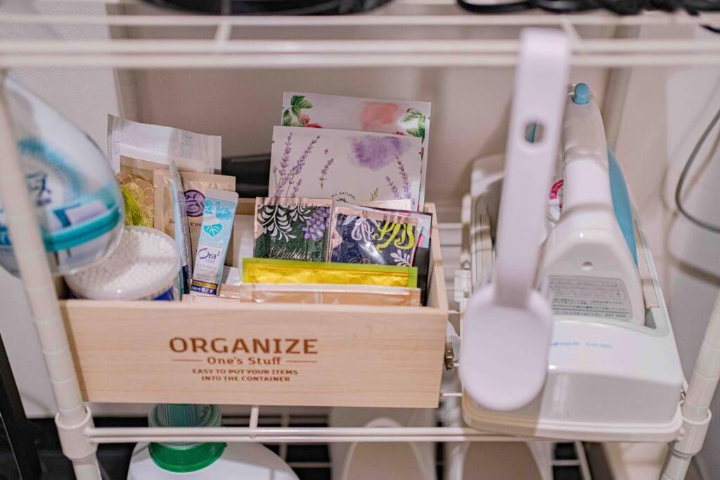 Appartement メルシアター鈍色の風・最上階デザイナーズルーム à Ōsaka Extérieur photo
