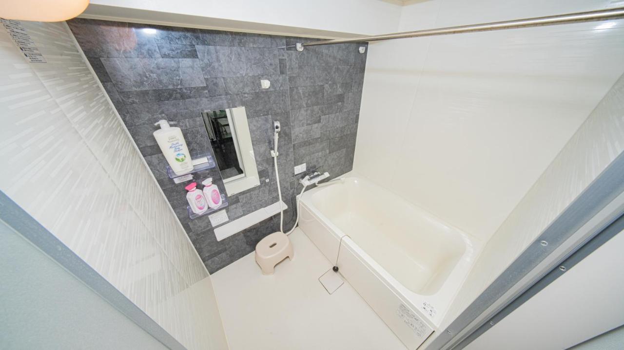 Appartement メルシアター鈍色の風・最上階デザイナーズルーム à Ōsaka Extérieur photo